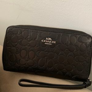 Coach wallet / wristlet